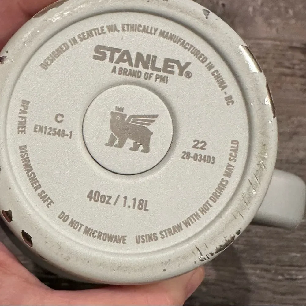 Stanley THE QUENCHER H2.0 FLOWSTATE™ TUMBLER | 30 OZ in Grey/Blue - Picture 6 of 6